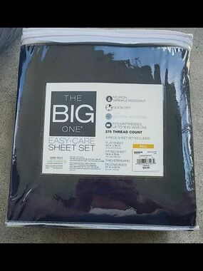 The Big One Easy-Care Sheet Set - Navy Blue Full